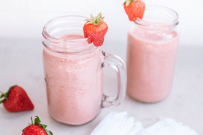 Strawberry and banana smoothie, fruit, healthy